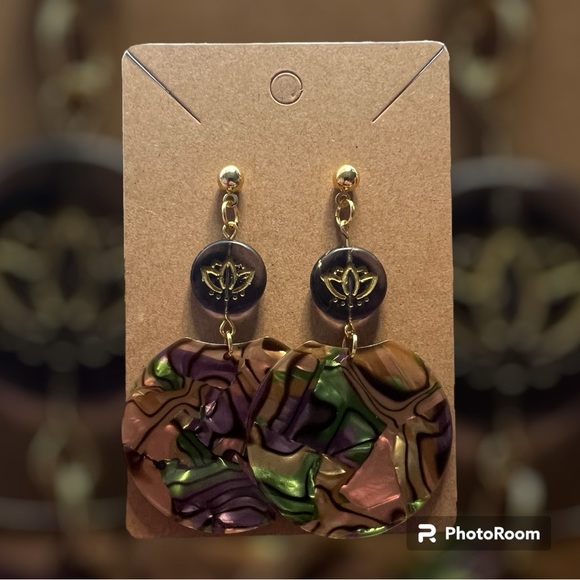 Beautiful - Picture 2 of 2